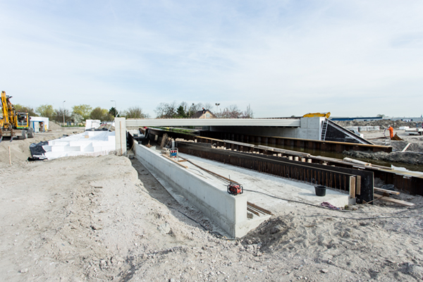 EPS constructie onder opritten viaduct Zuidhoornseweg